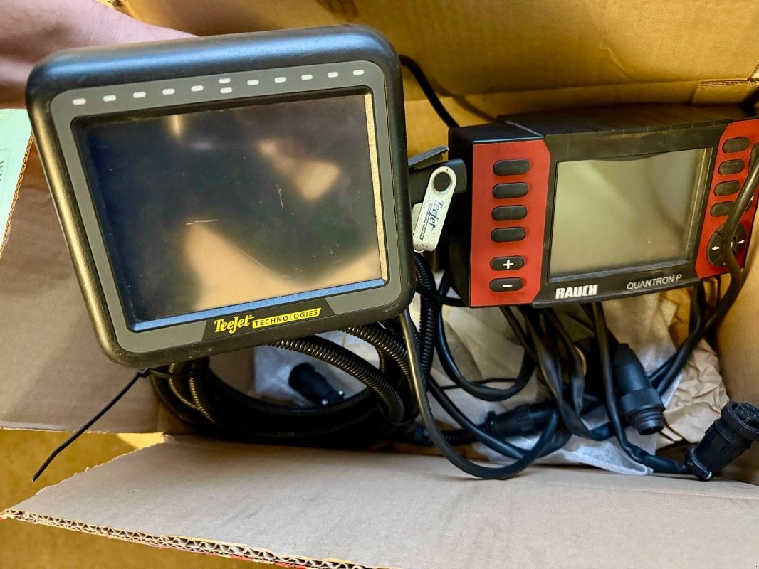 Düngerstreuer typu Rauch AXERA H/EMC, Gebrauchtmaschine v Liebenwalde (Obrázek 2)