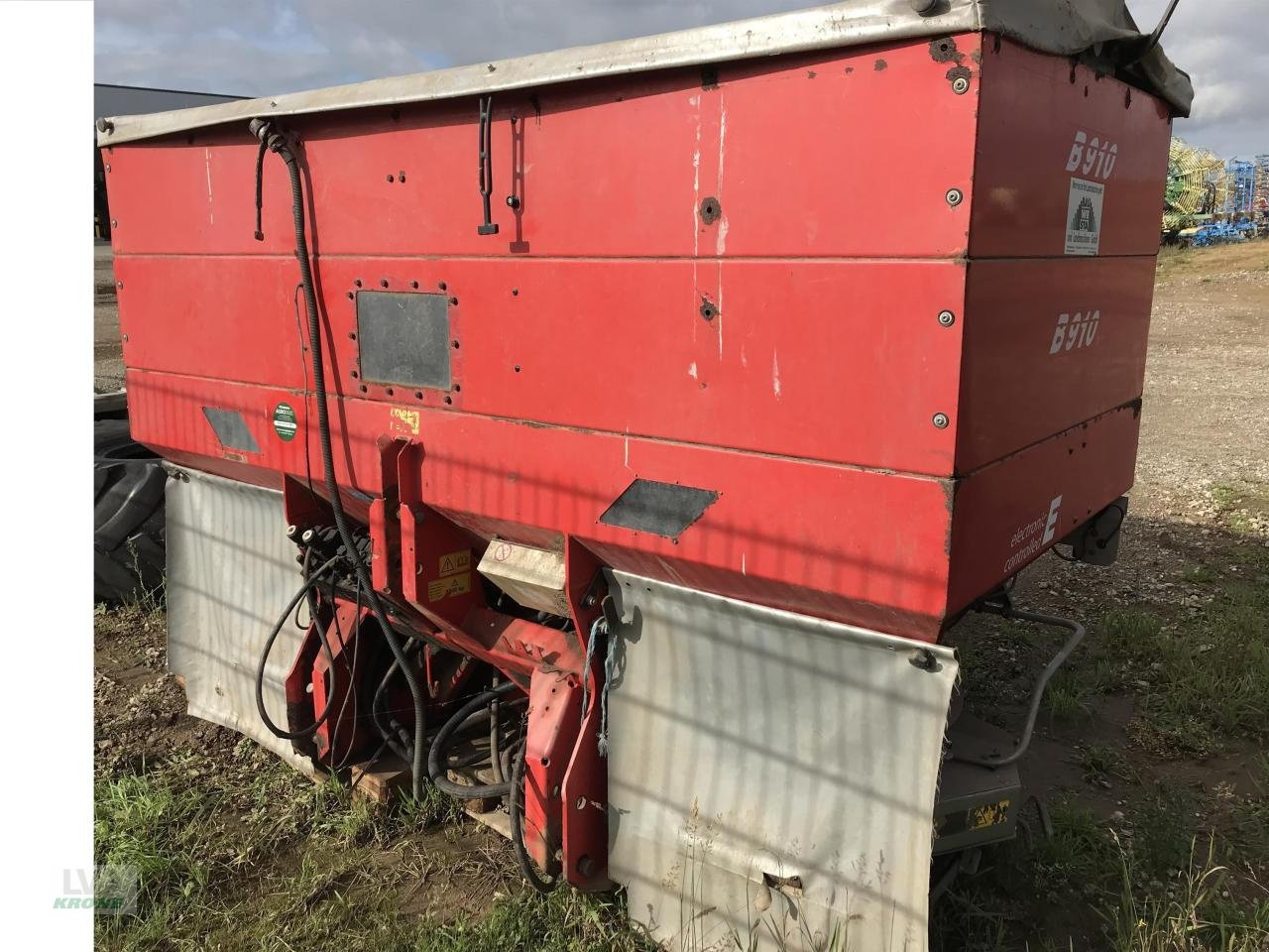 Düngerstreuer des Typs Rauch Axera H/EMC, Gebrauchtmaschine in Alt-Mölln (Bild 2)