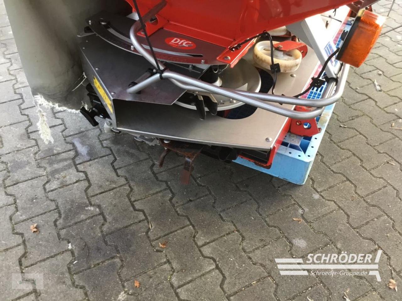 Düngerstreuer typu Rauch AXERA H EMC, Gebrauchtmaschine v Wildeshausen (Obrázek 8)