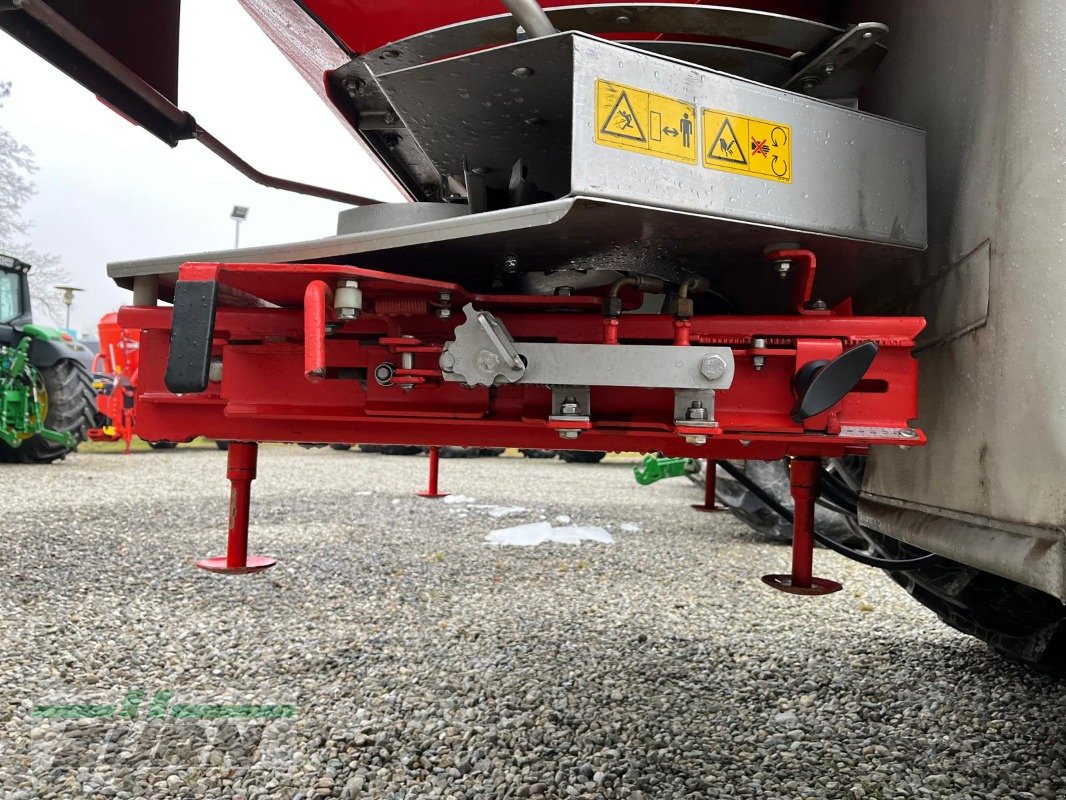 Düngerstreuer Türe ait Rauch AxeraH, Gebrauchtmaschine içinde Kanzach (resim 8)