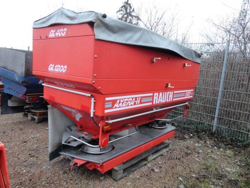 Düngerstreuer des Typs Rauch AxeraH1101, Gebrauchtmaschine in Kandern-Tannenkirch (Bild 1)