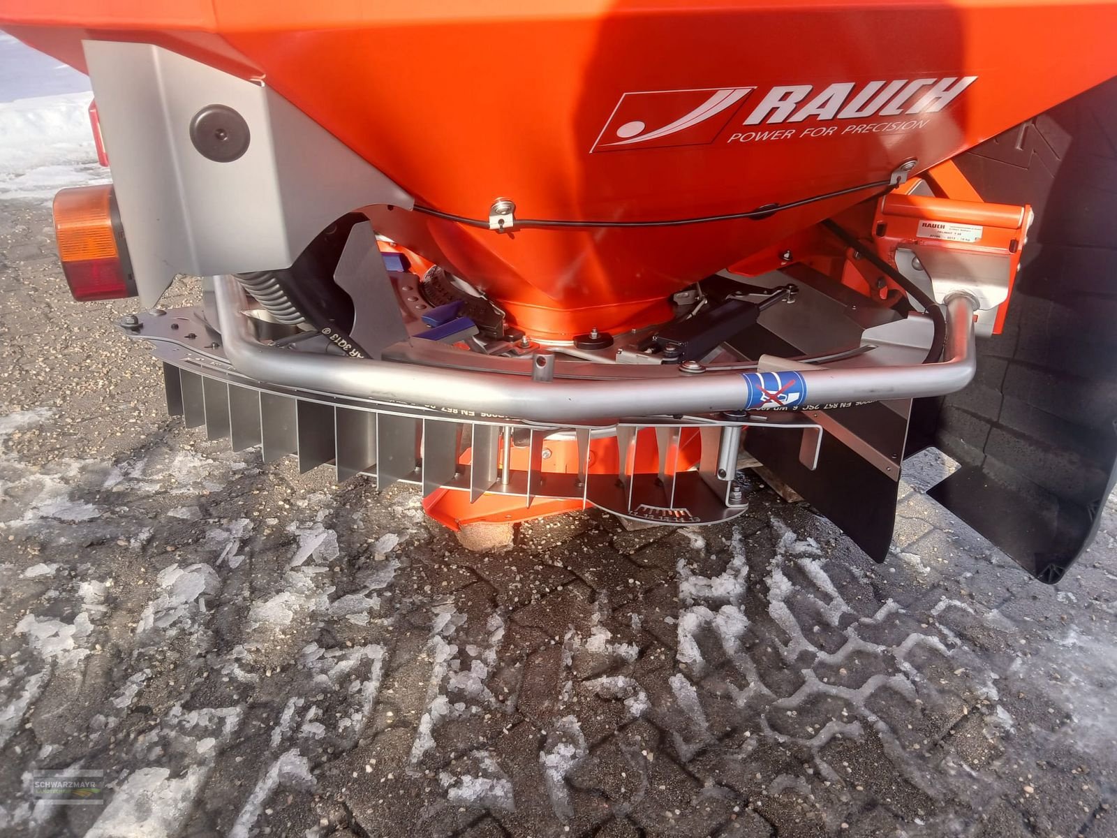 Düngerstreuer vrste Rauch AXIS 20.1 W mit 1.300 Liter Aufsatz und Abdeckpl, Gebrauchtmaschine v Aurolzmünster (Slika 12)