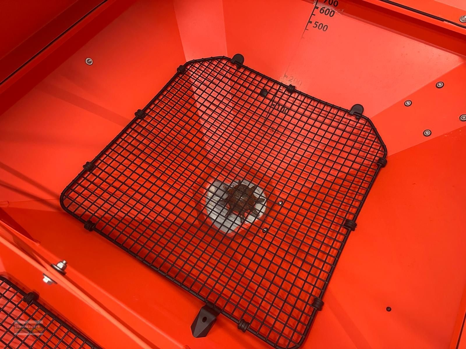 Düngerstreuer типа Rauch AXIS 20.1 W mit 1.300 Liter Aufsatz und Abdeckpl, Gebrauchtmaschine в Aurolzmünster (Фотография 6)