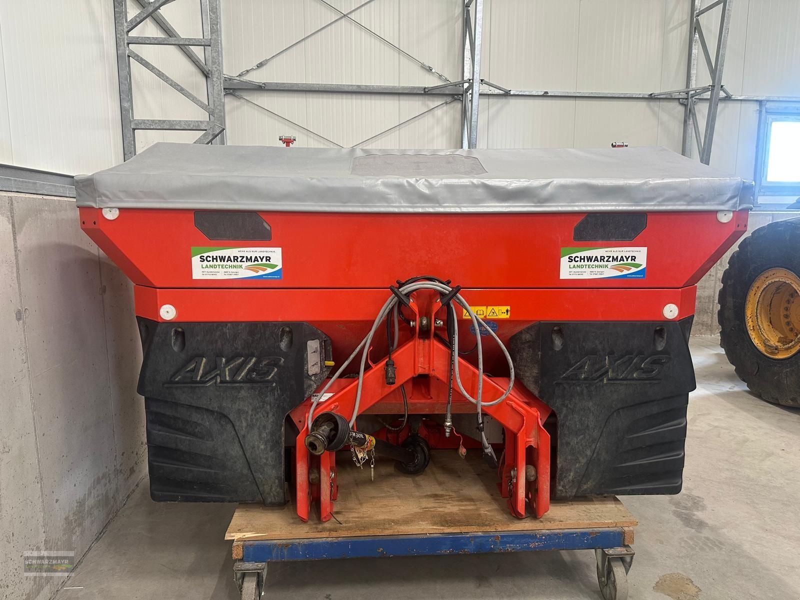 Düngerstreuer типа Rauch AXIS 20.1 W mit 1.300 Liter Aufsatz und Abdeckpl, Gebrauchtmaschine в Aurolzmünster (Фотография 1)