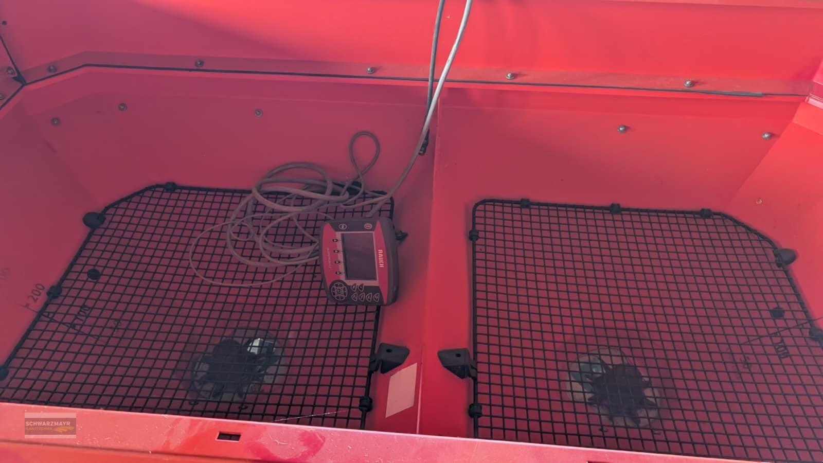 Düngerstreuer типа Rauch AXIS 20.1 W mit 800 Liter Aufsatz, Gebrauchtmaschine в Aurolzmünster (Фотография 12)