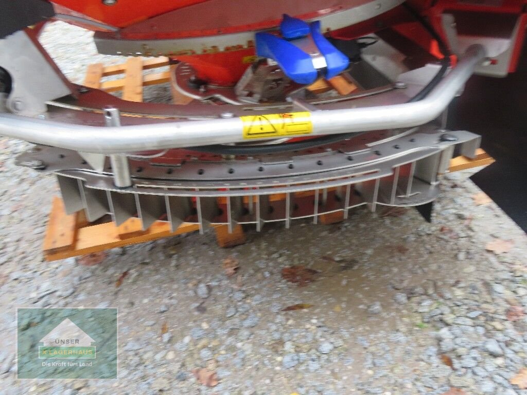 Düngerstreuer of the type Rauch AXIS 20.2 EMC+W, Neumaschine in Hofkirchen (Picture 11)