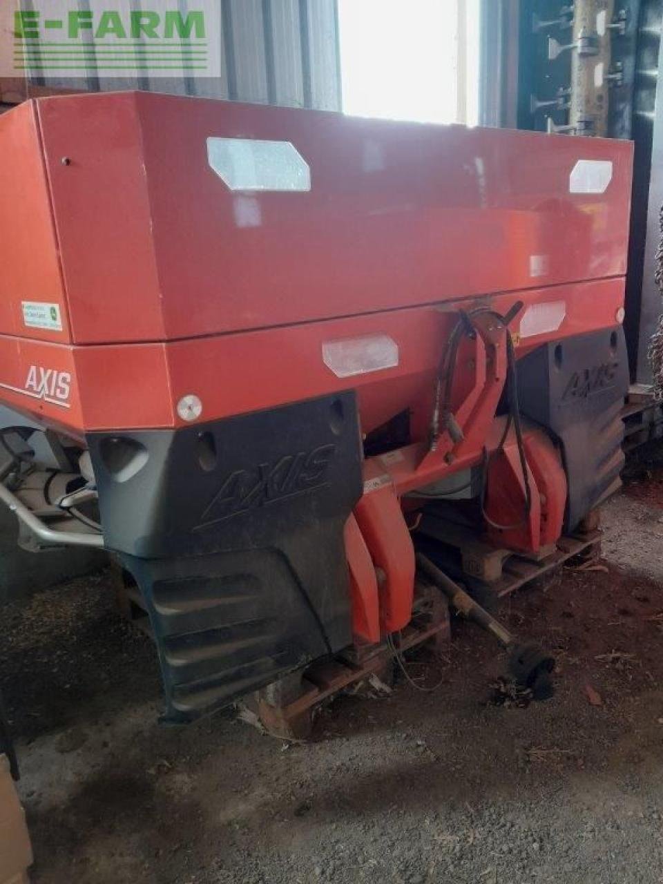 Düngerstreuer typu Rauch axis 30.1 privatverkauf, Gebrauchtmaschine v ST. PÖLTEN (Obrázek 2)