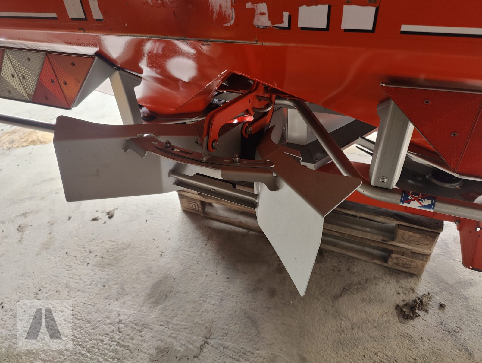 Düngerstreuer типа Rauch Axis 30.1 Wiegestreuer, Gebrauchtmaschine в Langweid am Lech (Фотография 7)