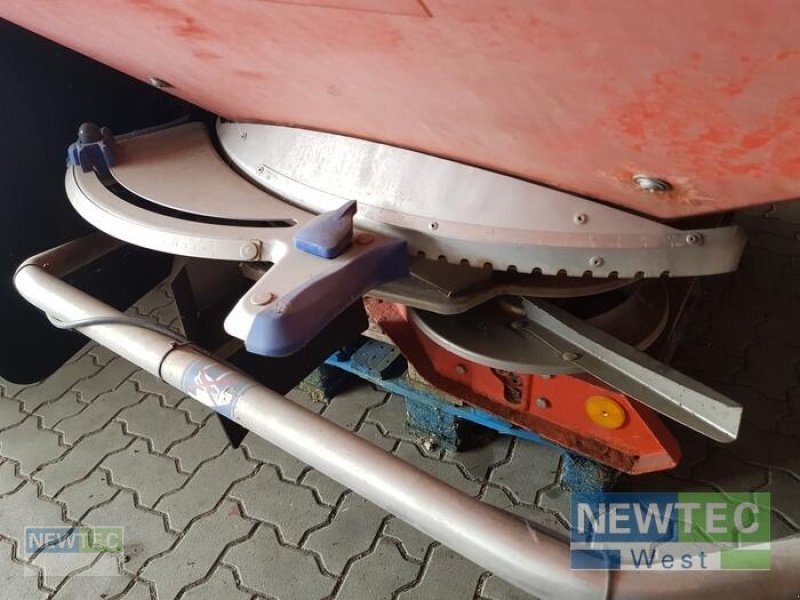 Düngerstreuer typu Rauch AXIS 30.1, Gebrauchtmaschine w Heinbockel-Hagenah (Zdjęcie 4)