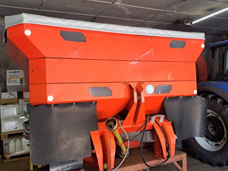 Düngerstreuer vrste Rauch Axis 30.1, Gebrauchtmaschine v Burkau (Slika 1)