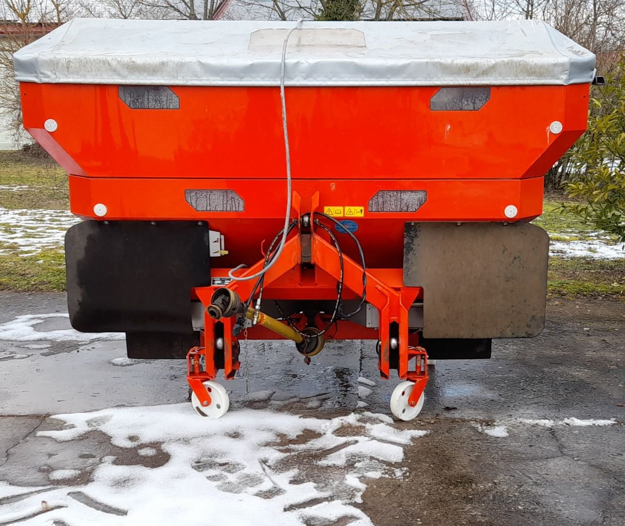 Düngerstreuer du type Rauch Axis 30.1, Gebrauchtmaschine en Grettstadt (Photo 2)