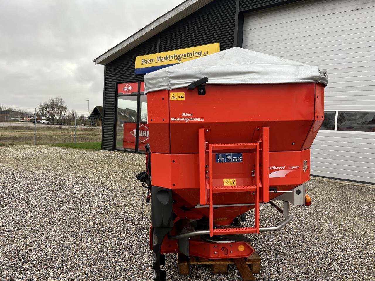 Düngerstreuer del tipo Rauch AXIS 30.2 EMC, Gebrauchtmaschine In Skjern (Immagine 3)