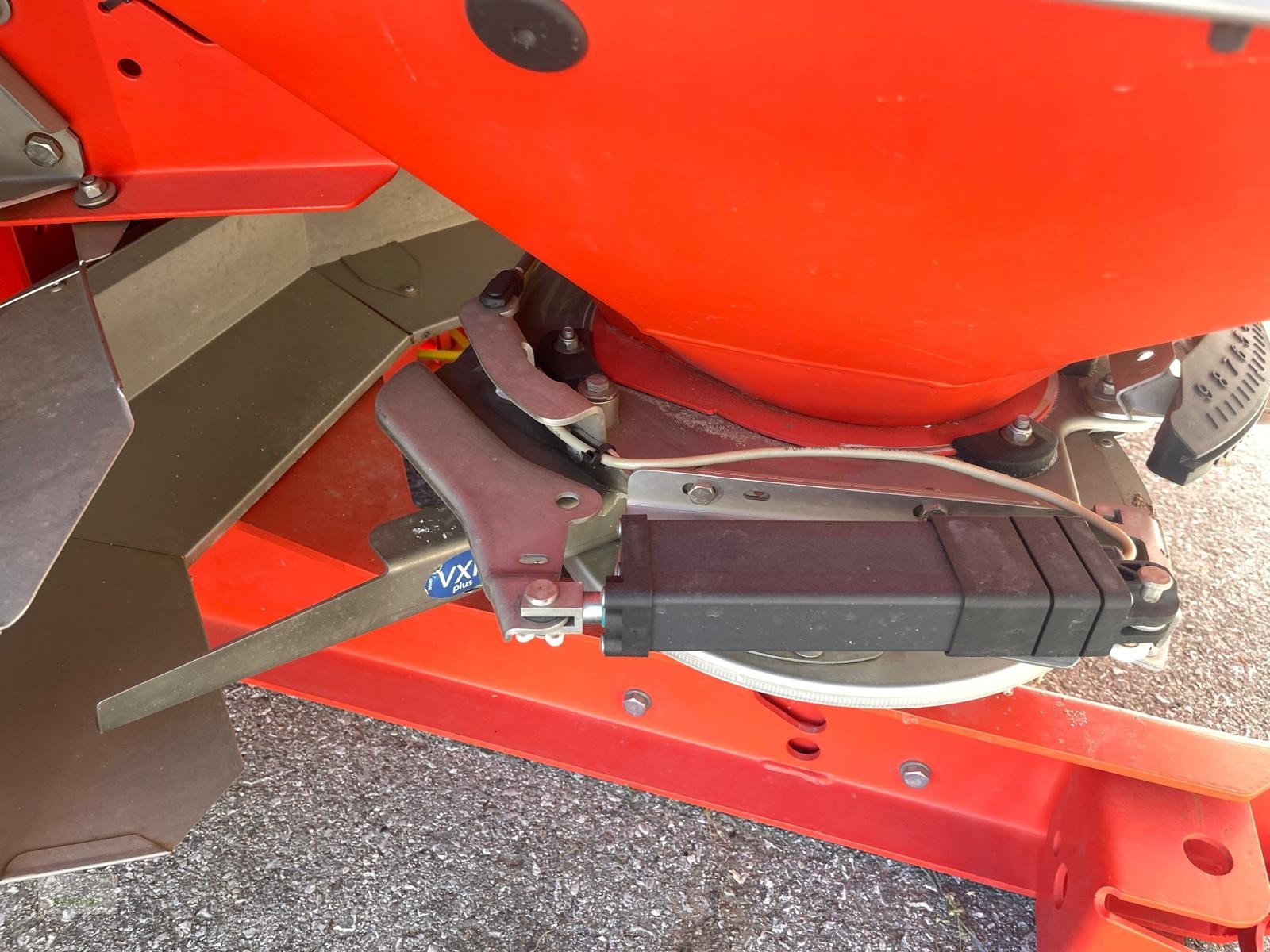 Düngerstreuer del tipo Rauch AXIS 50.1 H-EMC-W, Gebrauchtmaschine In Bad Leonfelden (Immagine 8)