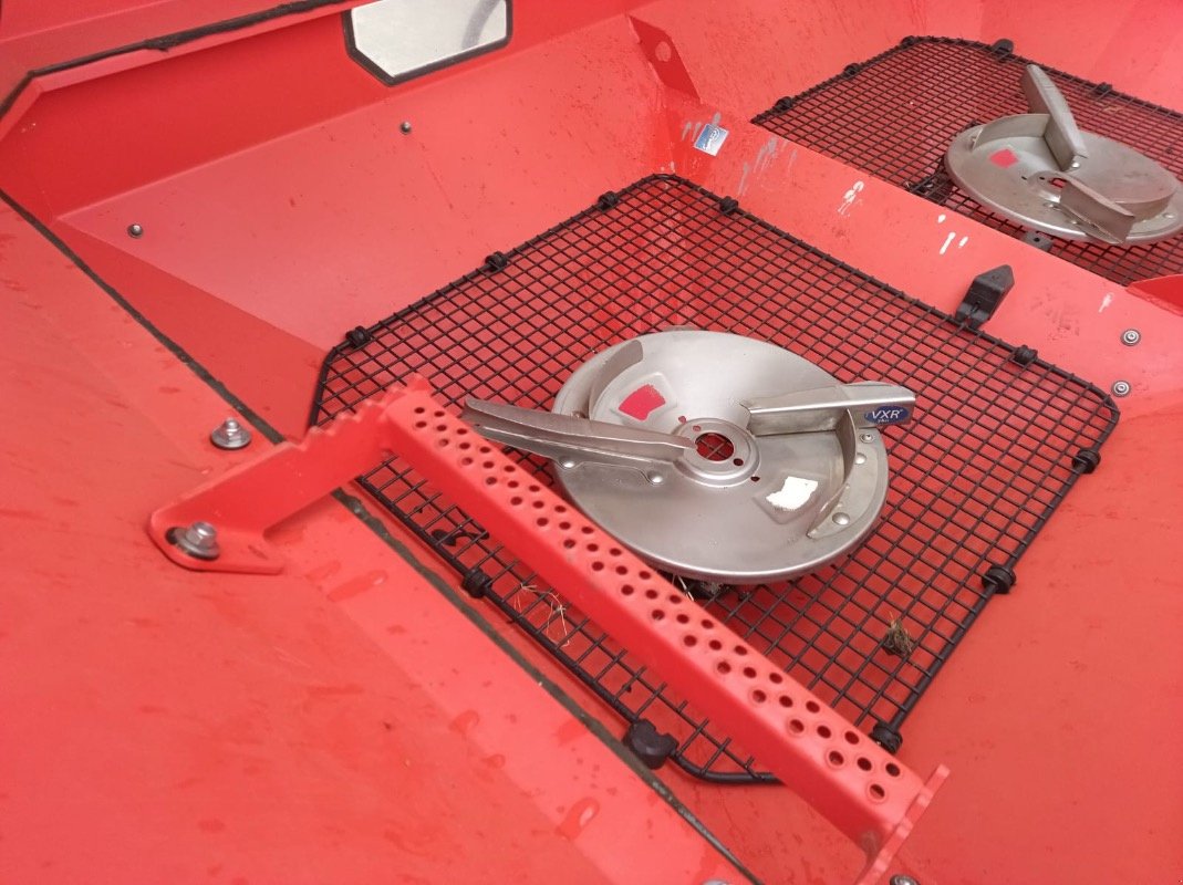 Düngerstreuer typu Rauch Axis H 30.1 EMS, Gebrauchtmaschine w Liebenwalde (Zdjęcie 8)