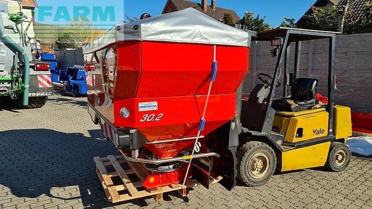 Düngerstreuer typu Rauch axis h 30.2 emc varispread pro isobus förderfähig!, Gebrauchtmaschine w WALDKAPPEL-BISCHHAUSEN (Zdjęcie 8)