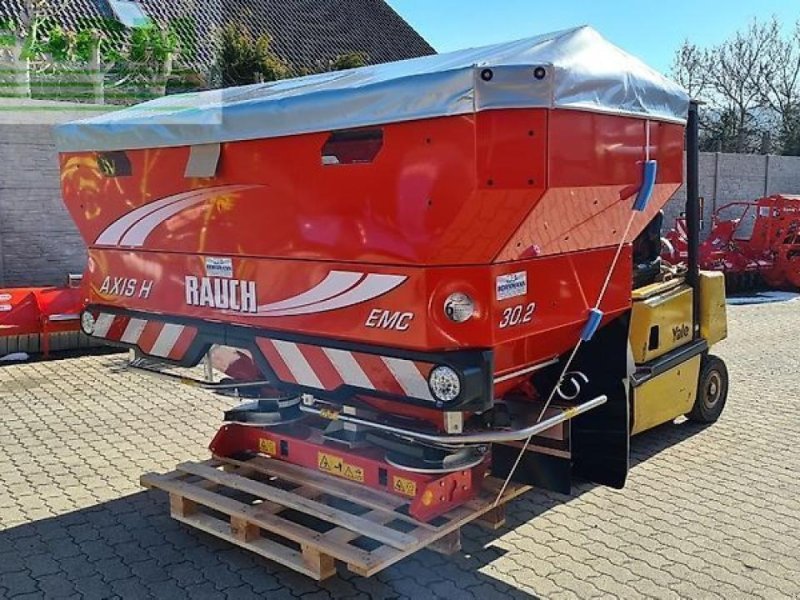 Düngerstreuer tip Rauch axis h 30.2 emc varispread pro isobus förderfähig!, Gebrauchtmaschine in WALDKAPPEL-BISCHHAUSEN