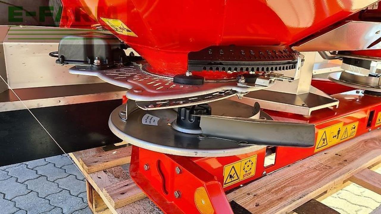 Düngerstreuer des Typs Rauch axis h 30.2 emc varispread pro isobus förderfähig!, Gebrauchtmaschine in WALDKAPPEL-BISCHHAUSEN (Bild 11)