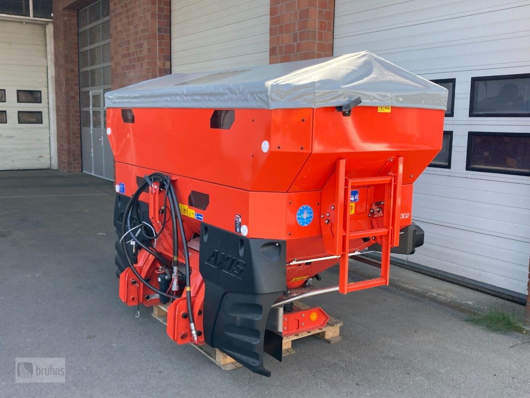 Düngerstreuer of the type Rauch AXIS H 30.2 EMC - VariSpread Pro NEU - Bj. 2025, Neumaschine in Karstädt (Picture 4)