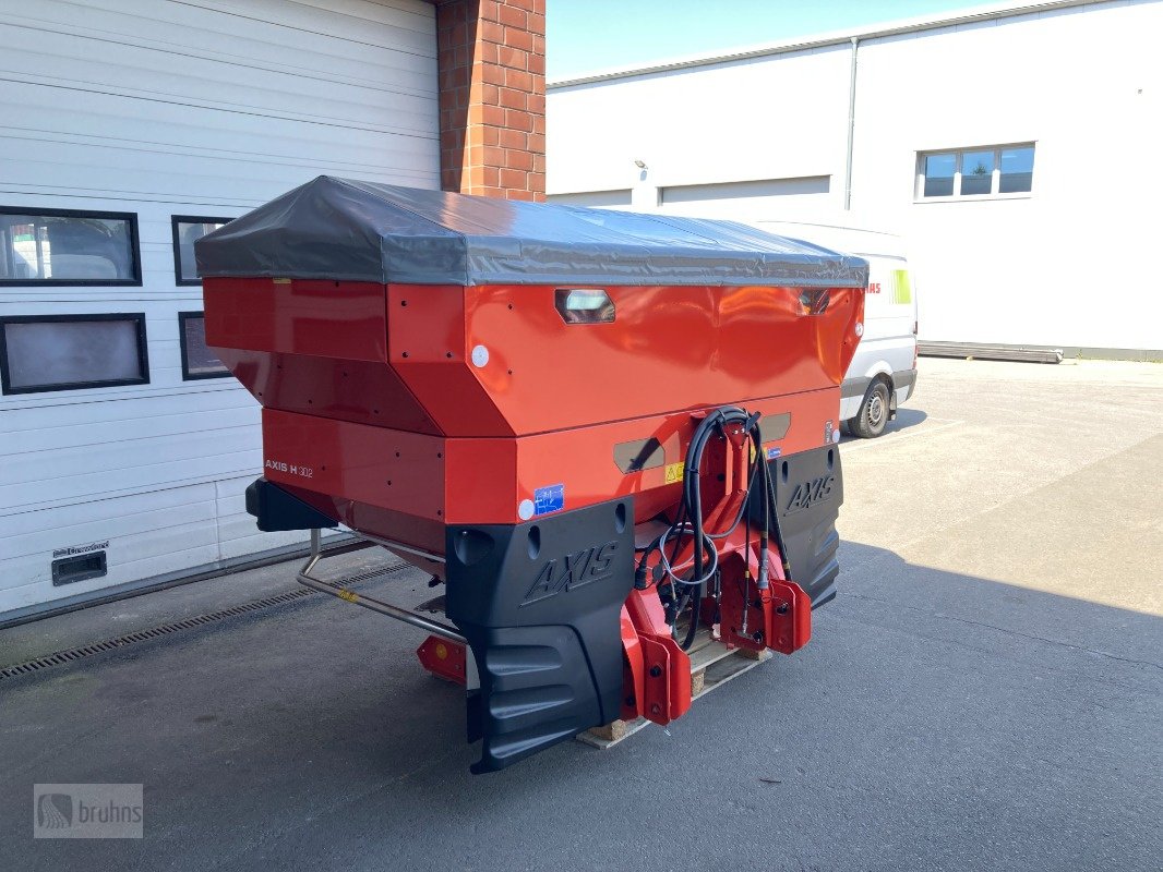 Düngerstreuer of the type Rauch AXIS H 30.2 EMC - VariSpread Pro NEU - Bj. 2025, Neumaschine in Karstädt (Picture 3)