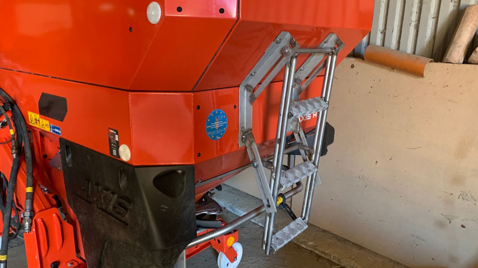 Düngerstreuer des Typs Rauch Axis H 30.2 EMC   W, Gebrauchtmaschine in Tinglev (Bild 2)