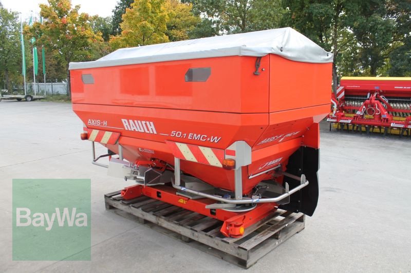 Düngerstreuer of the type Rauch AXIS-H 50.1 EMC+W, Gebrauchtmaschine in Straubing (Picture 4)