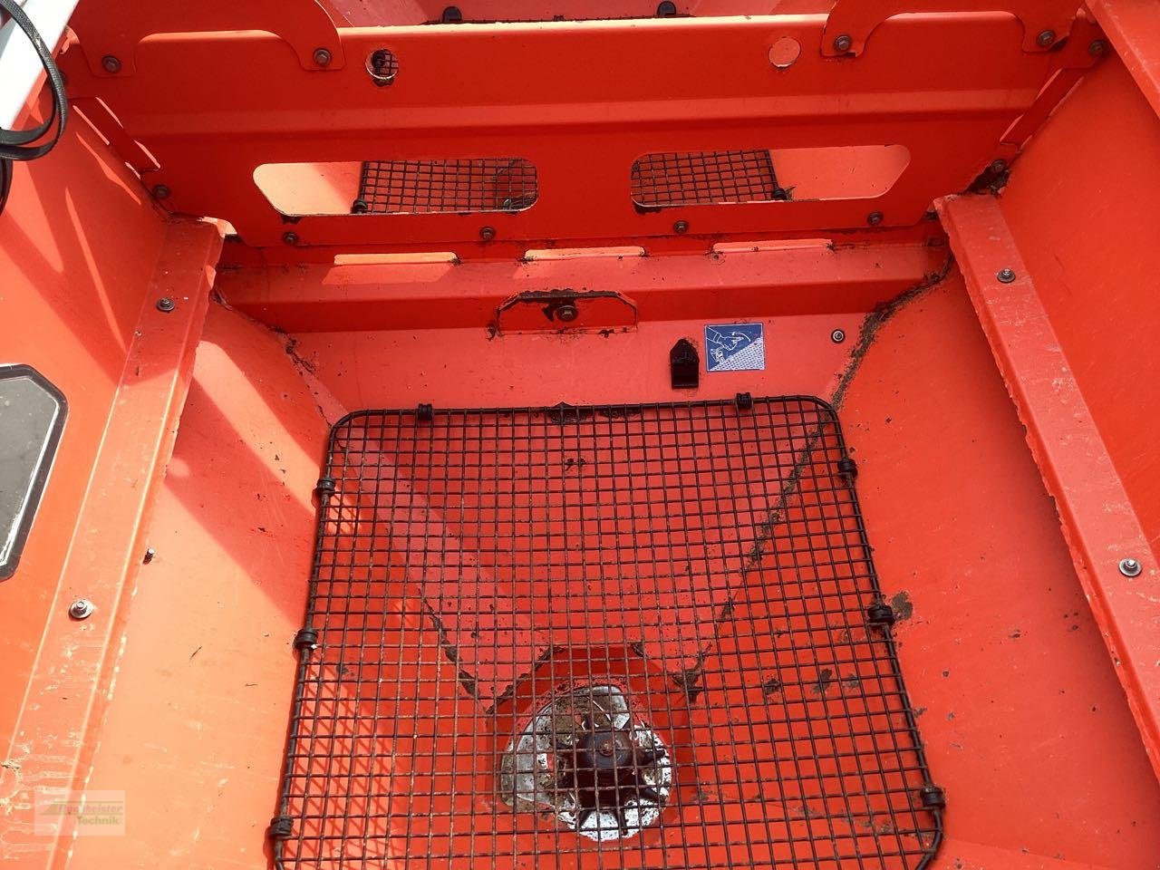 Düngerstreuer of the type Rauch Axis - H 50.1 EMC + W, Gebrauchtmaschine in Coppenbruegge (Picture 6)