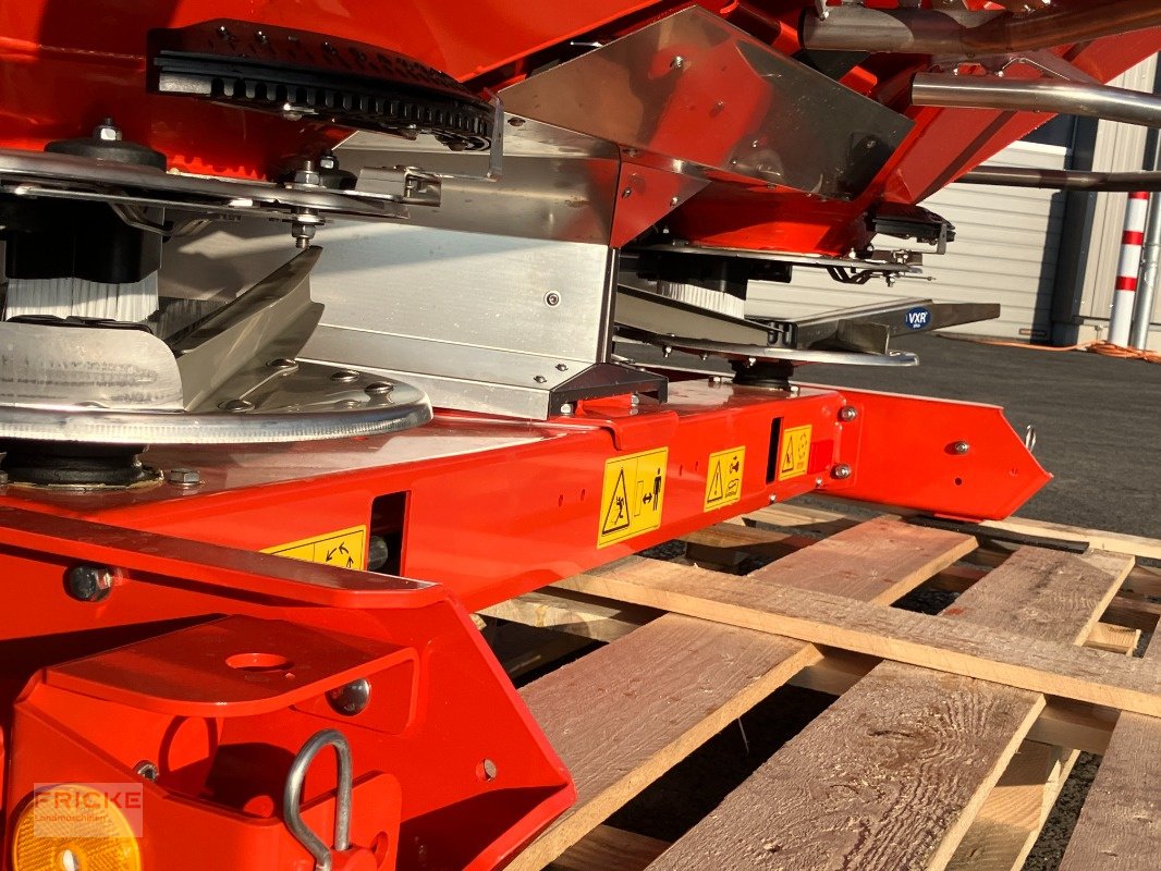 Düngerstreuer van het type Rauch Axis H 50.2 EMC+W-VSpro ISO, Neumaschine in Demmin (Foto 3)