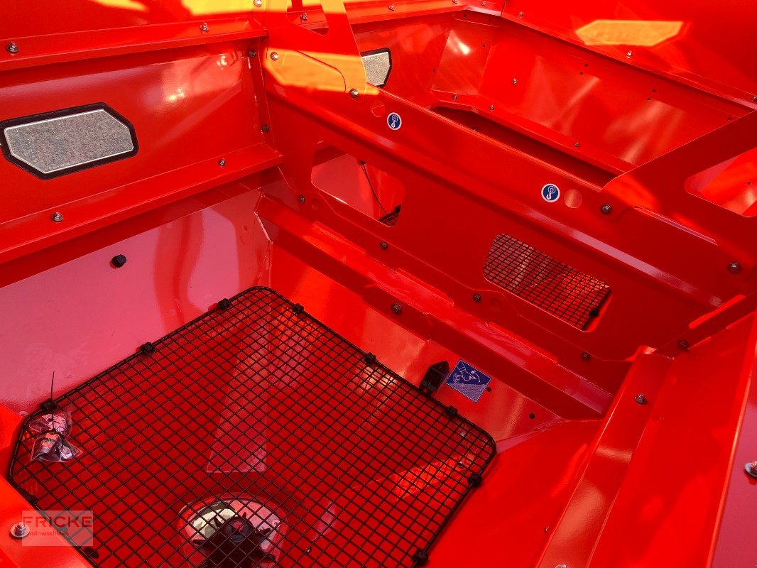 Düngerstreuer van het type Rauch Axis H 50.2 EMC+W-VSpro ISO, Neumaschine in Demmin (Foto 5)