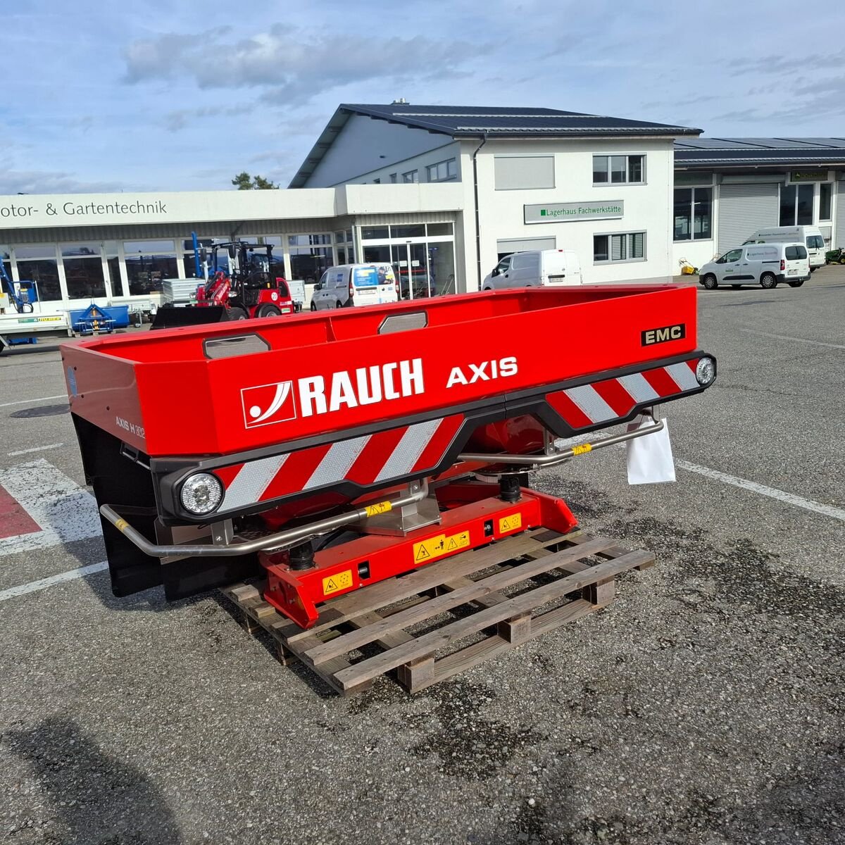 Düngerstreuer tipa Rauch Axis H30.2, Neumaschine u Geinberg (Slika 2)