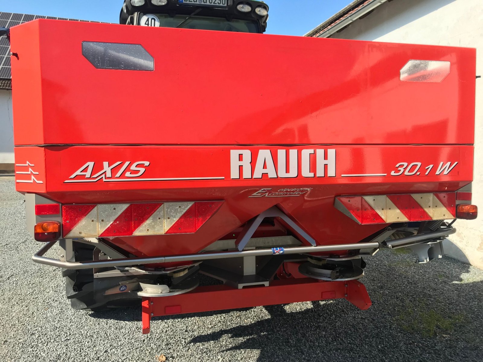 Düngerstreuer a típus Rauch Axis M 30.1 EMC, Gebrauchtmaschine ekkor: Osterhofen (Kép 1)