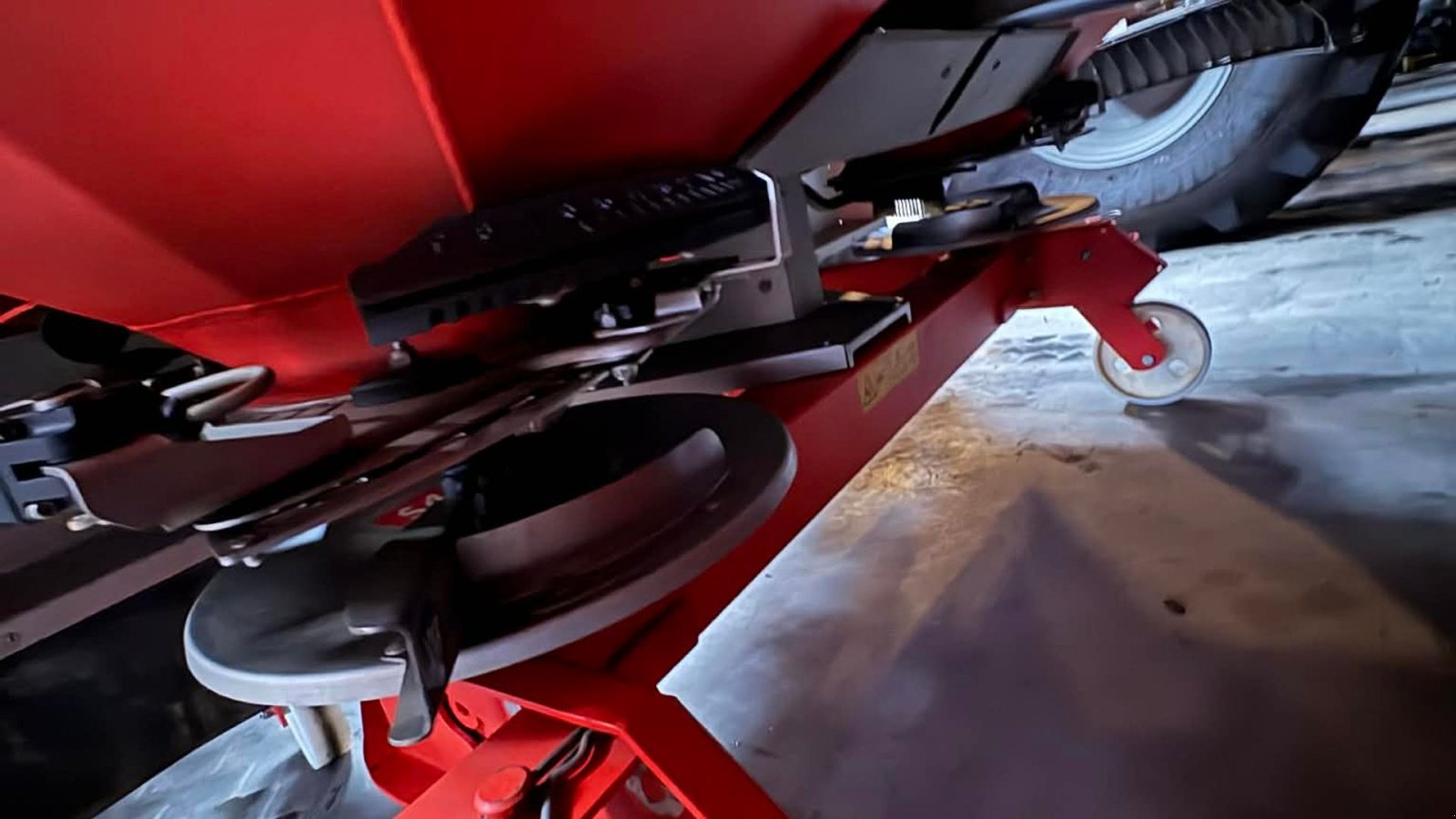 Düngerstreuer Türe ait Rauch Axis M 30.2 EMC Med Quantum A terminal, Gebrauchtmaschine içinde Løgstør (resim 10)