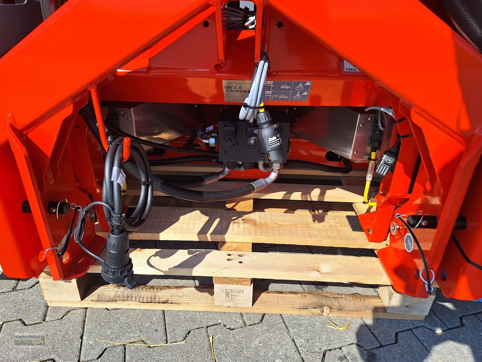 Düngerstreuer del tipo Rauch Axis-M 30.2 EMC+W ISOBUS, Neumaschine In Gampern (Immagine 11)