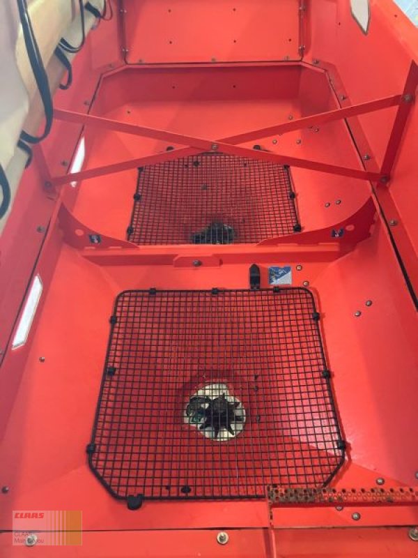 Düngerstreuer от тип Rauch AXIS-M 30.2 EMC+W VS dynamic, Gebrauchtmaschine в Allershausen (Снимка 5)