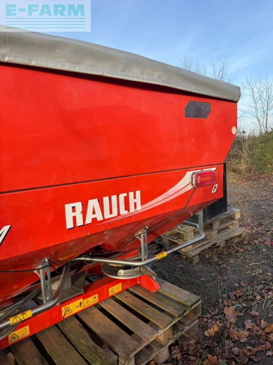 Düngerstreuer типа Rauch Axis M 30.2 Q-V8, Gebrauchtmaschine в Hamburg (Фотография 1)