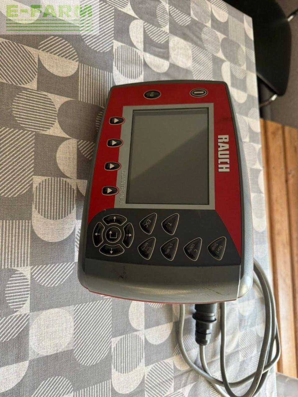 Düngerstreuer типа Rauch Axis M 30.2 Q-V8, Gebrauchtmaschine в Hamburg (Фотография 7)