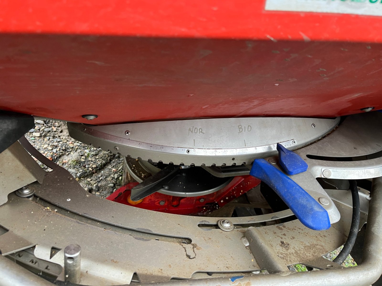 Düngerstreuer του τύπου Rauch Axis M 30.2 W, Gebrauchtmaschine σε Dannstadt-Schauernheim (Φωτογραφία 16)