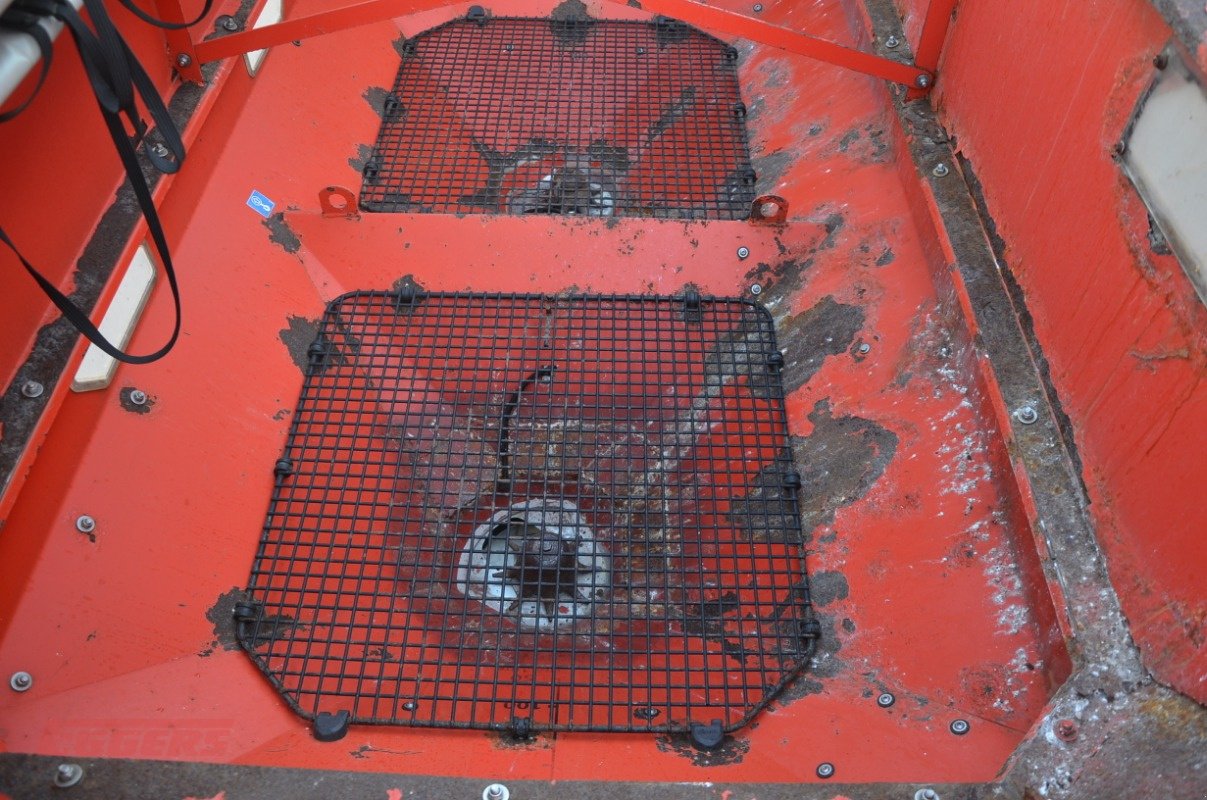 Düngerstreuer des Typs Rauch AXIS M 40.1, Gebrauchtmaschine in Suhlendorf (Bild 15)