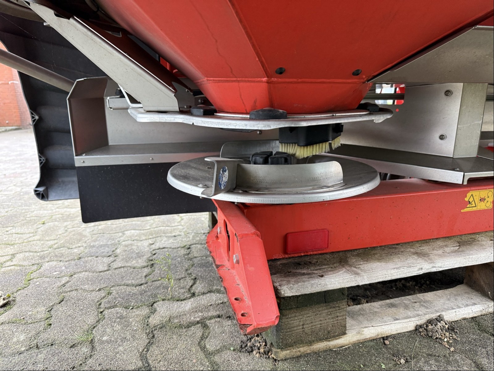 Düngerstreuer za tip Rauch Axis M30.2 W, Gebrauchtmaschine u Elmenhorst-Lanken (Slika 9)