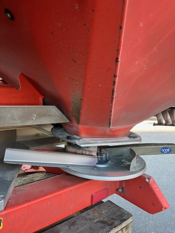 Düngerstreuer des Typs Rauch Axis Serie 30.1, Gebrauchtmaschine in Beedenbostel (Bild 7)