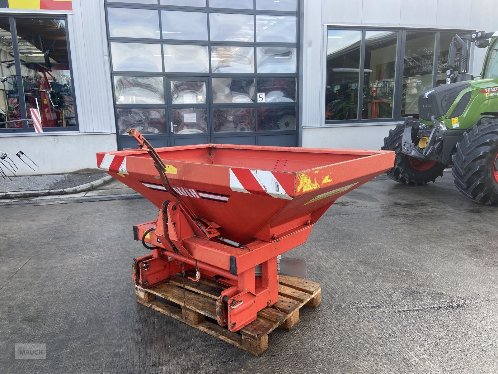 Düngerstreuer del tipo Rauch Düngerstreuer ZSB 900, Gebrauchtmaschine en Burgkirchen (Imagen 1)
