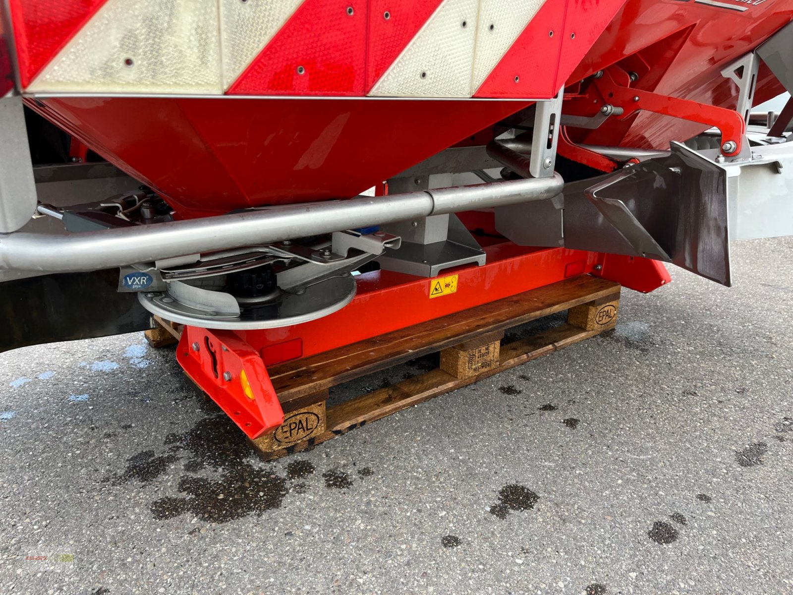 Düngerstreuer des Typs Rauch Inserat auswählen Rauch Axis 30.1 EMC+W  PREISREDUZIERT, Gebrauchtmaschine in Langenau (Bild 7)