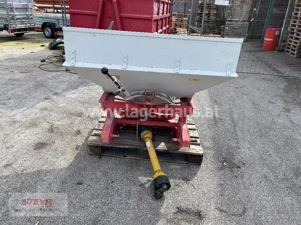 Düngerstreuer des Typs Rauch KOMET 600, Gebrauchtmaschine in Kilb (Bild 1)