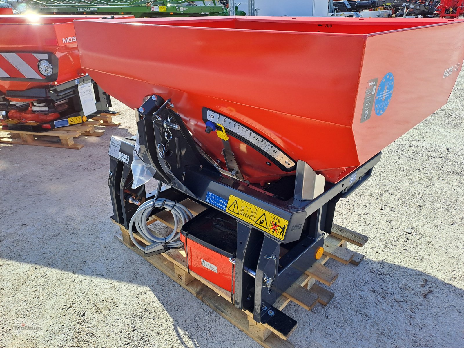 Düngerstreuer des Typs Rauch MDS 14.2, Neumaschine in Neumarkt (Bild 6)