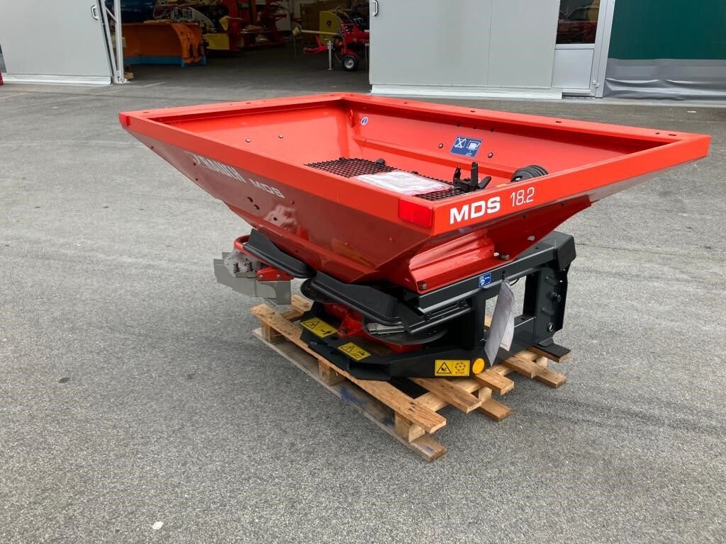 Düngerstreuer tip Rauch MDS 18.2 + Qauntron, Neumaschine in Zwettl (Poză 1)