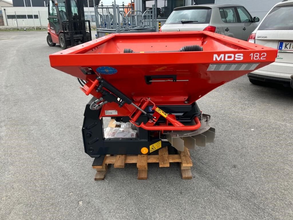 Düngerstreuer tip Rauch MDS 18.2 + Qauntron, Neumaschine in Zwettl (Poză 3)