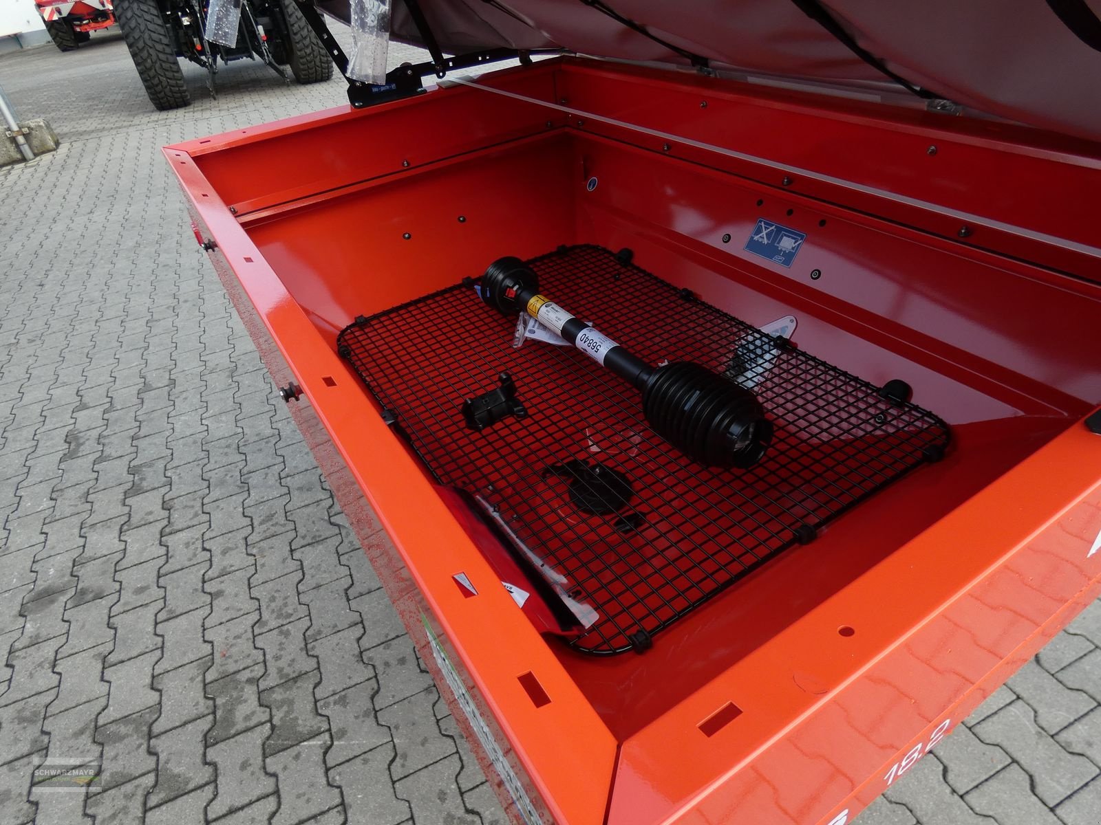 Düngerstreuer des Typs Rauch MDS 18.2 R, Neumaschine in Gampern (Bild 16)