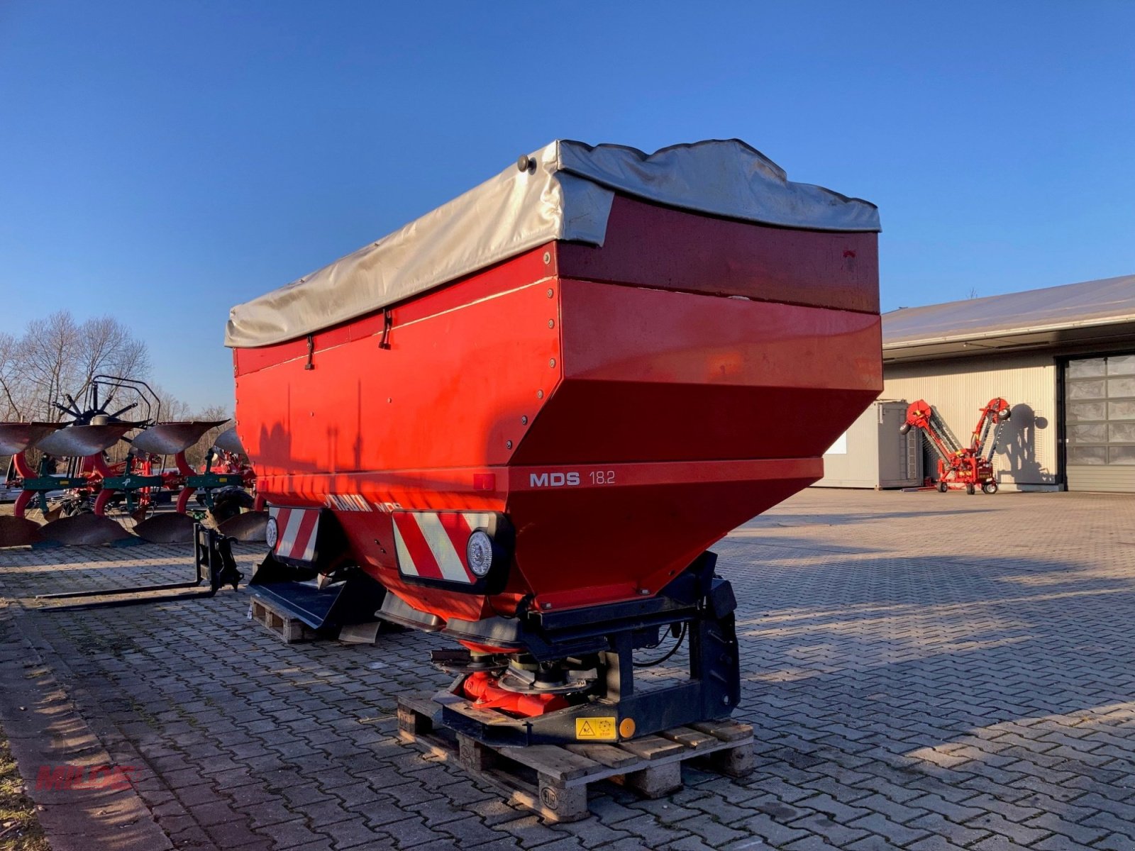 Düngerstreuer des Typs Rauch MDS 18.2, Gebrauchtmaschine in Elsteraue-Bornitz (Bild 2)