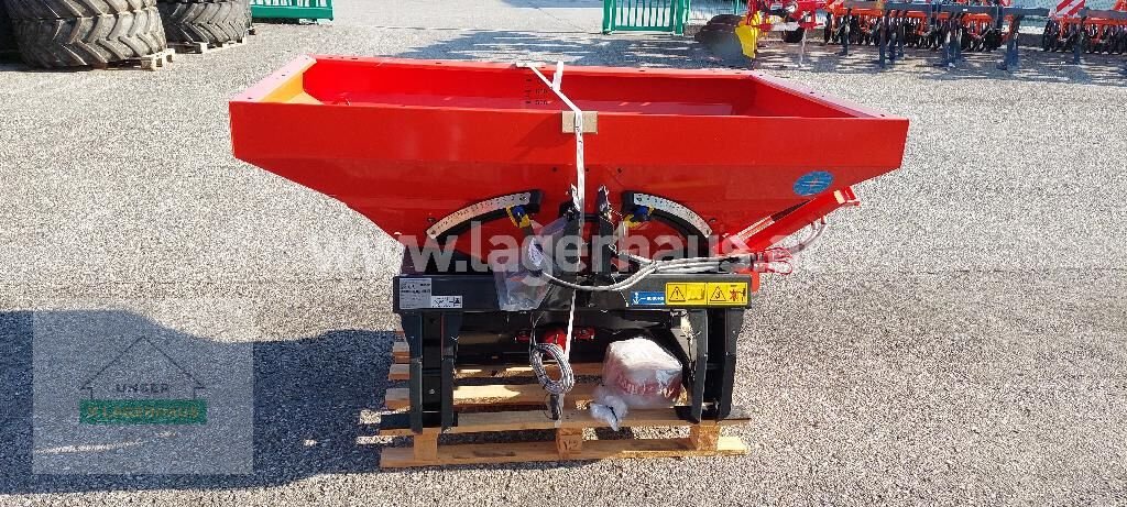 Düngerstreuer des Typs Rauch MDS 20.2 E-CLICK, Neumaschine in Aschbach (Bild 3)