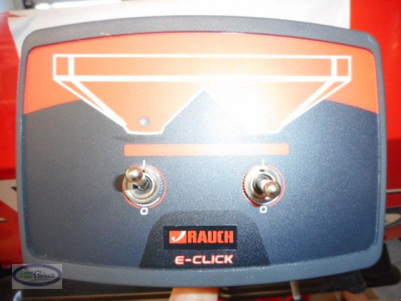 Düngerstreuer of the type Rauch MDS 20.2 E-Click, Neumaschine in Münzkirchen (Picture 13)