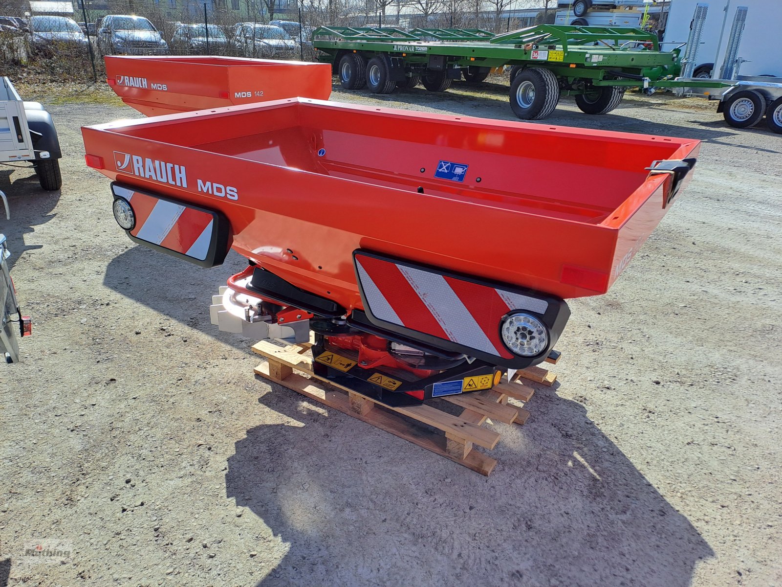Düngerstreuer des Typs Rauch MDS 20.2, Neumaschine in Neumarkt (Bild 1)